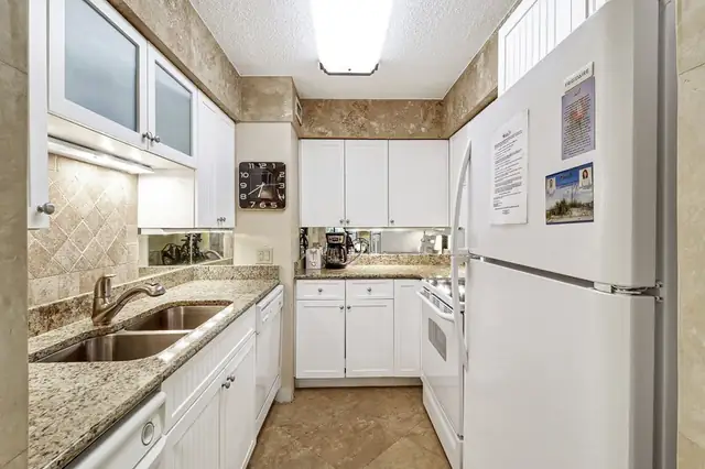 Kitchen at Xanadu Villas D14